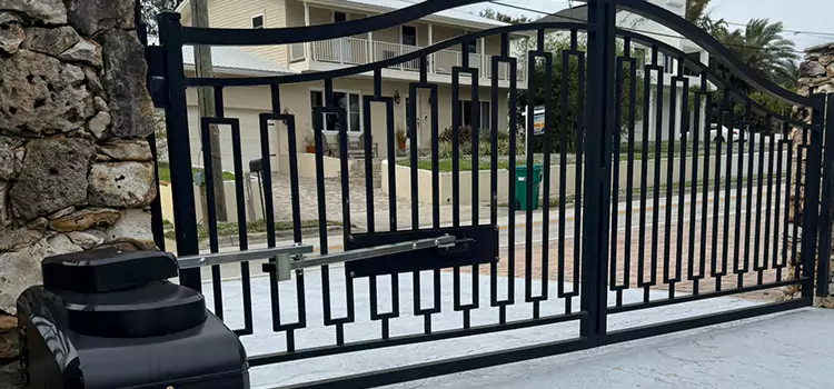 Swing Gate Opener with Keypad Green Bay