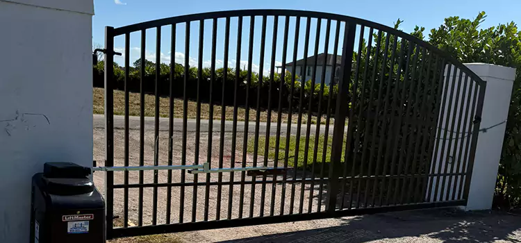 Driveway Fence Repair Green Bay