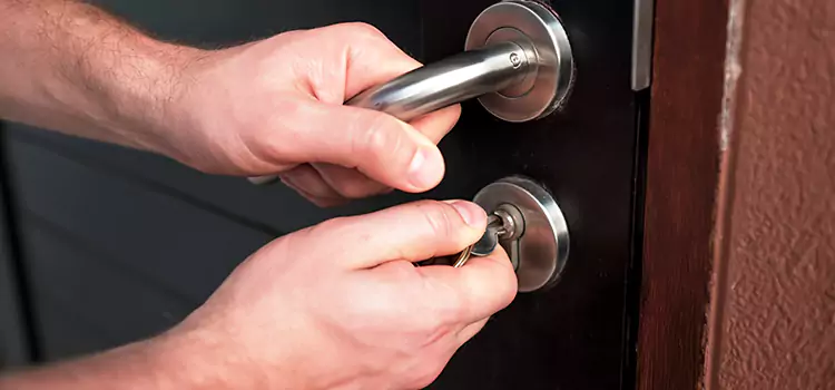 Door Closer Repair & Installation Green Bay